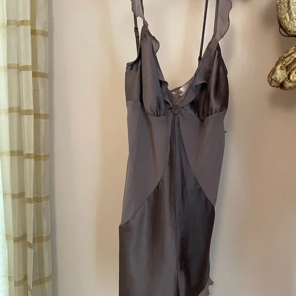 Brown Silk Step In with V-Neck, Sheer Back and Side Detail Ruffle Neckline VS - Picture 6 of 9